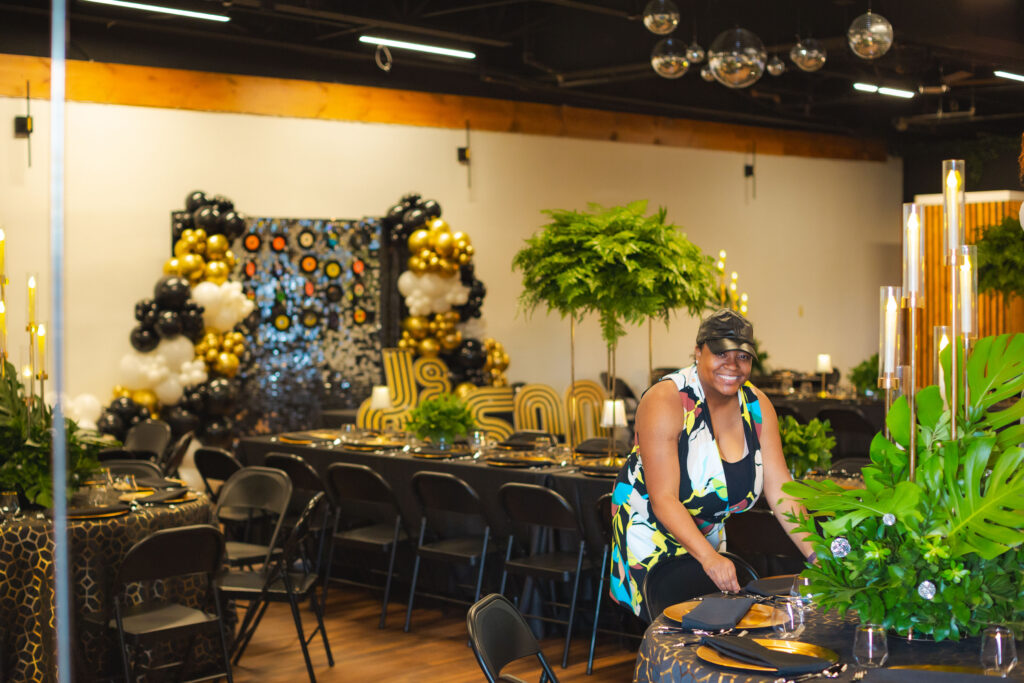 Indianapolis Event Planner. Indianapolis Event Designer. Indianapolis Balloon Artist. Indianapolis Florist. Indianapolis Black Planner